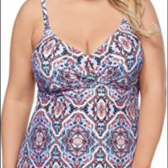 RAISINS Curve Aries Tankini Swimsuit Top - Picture 1 of 10